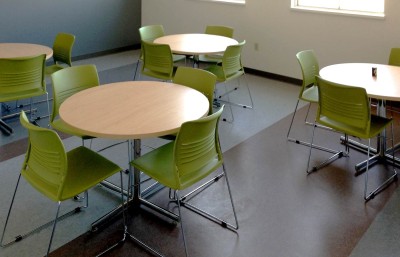 srtive_hd_stack_chair_5